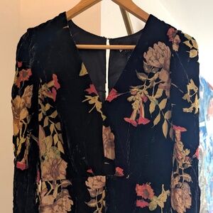 Adelyn Rae Long Sleeve Floral Top